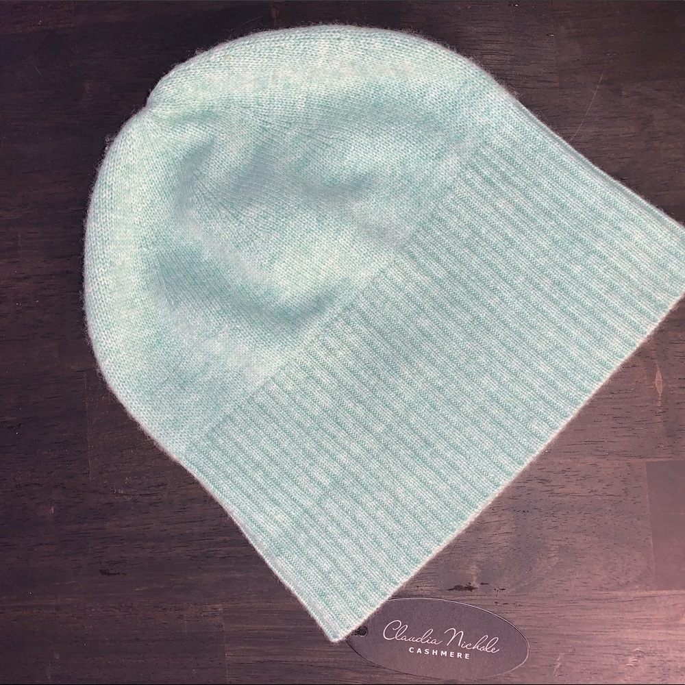 Mint cashmere hat